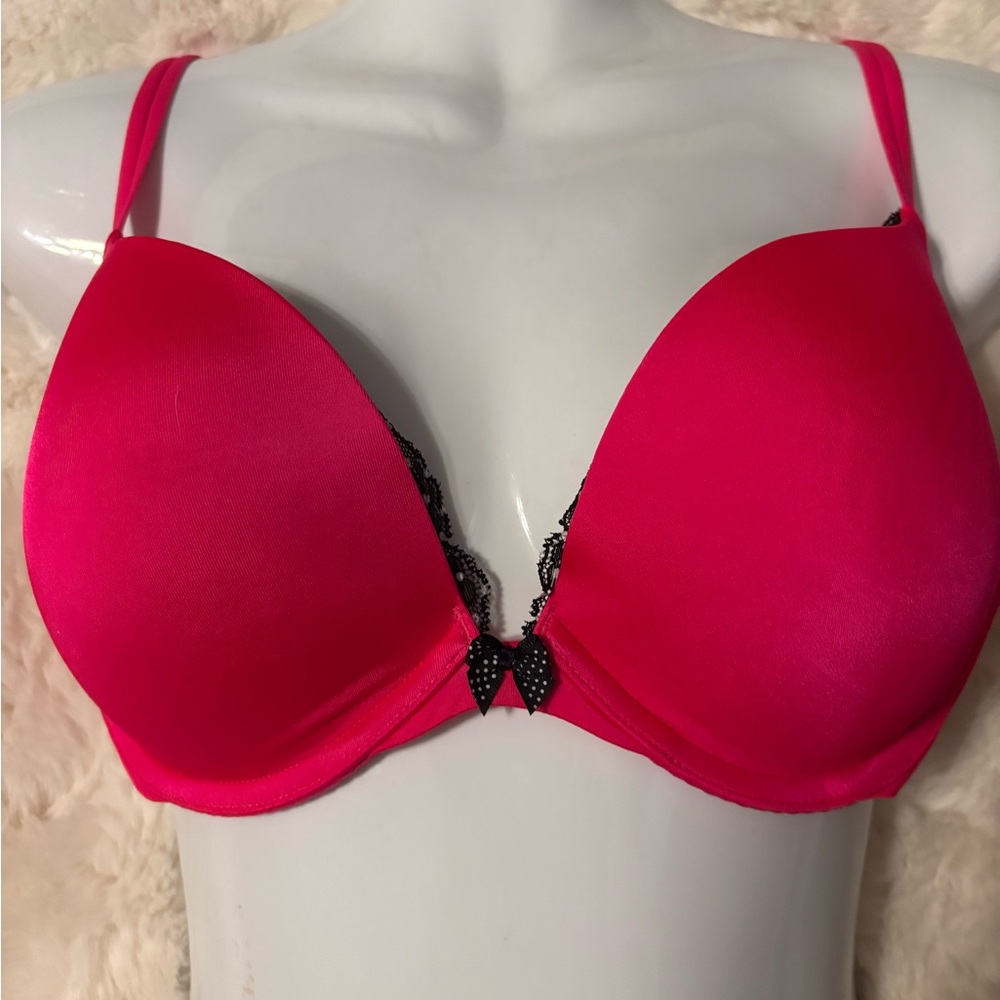 Victoria's Secret Pink Bra with Underwire Support-NWT - Picture 2 of 5